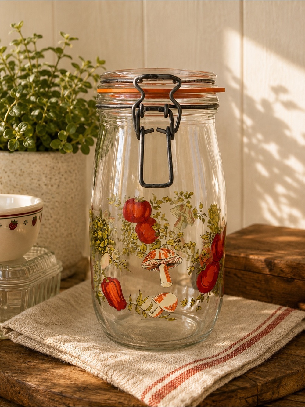 Vintage Pyre Glass Canister “Spice of Life” 1.5 Litre